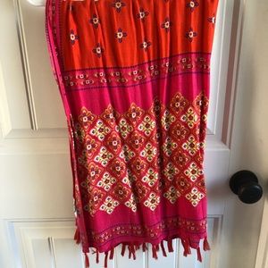 NWOT OLD NAVY WRAP/SHAWL